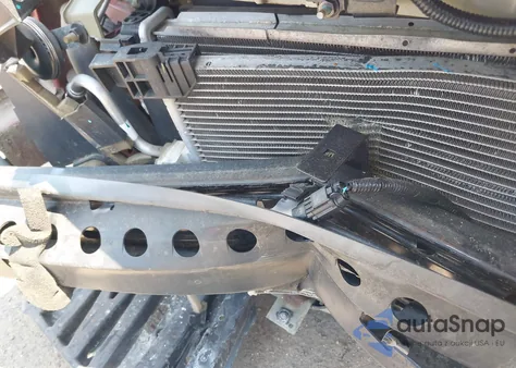 2017 Nissan Versa Note Sv z USA, uszkodzony, nr VIN 3N1CE2CP5HL378870